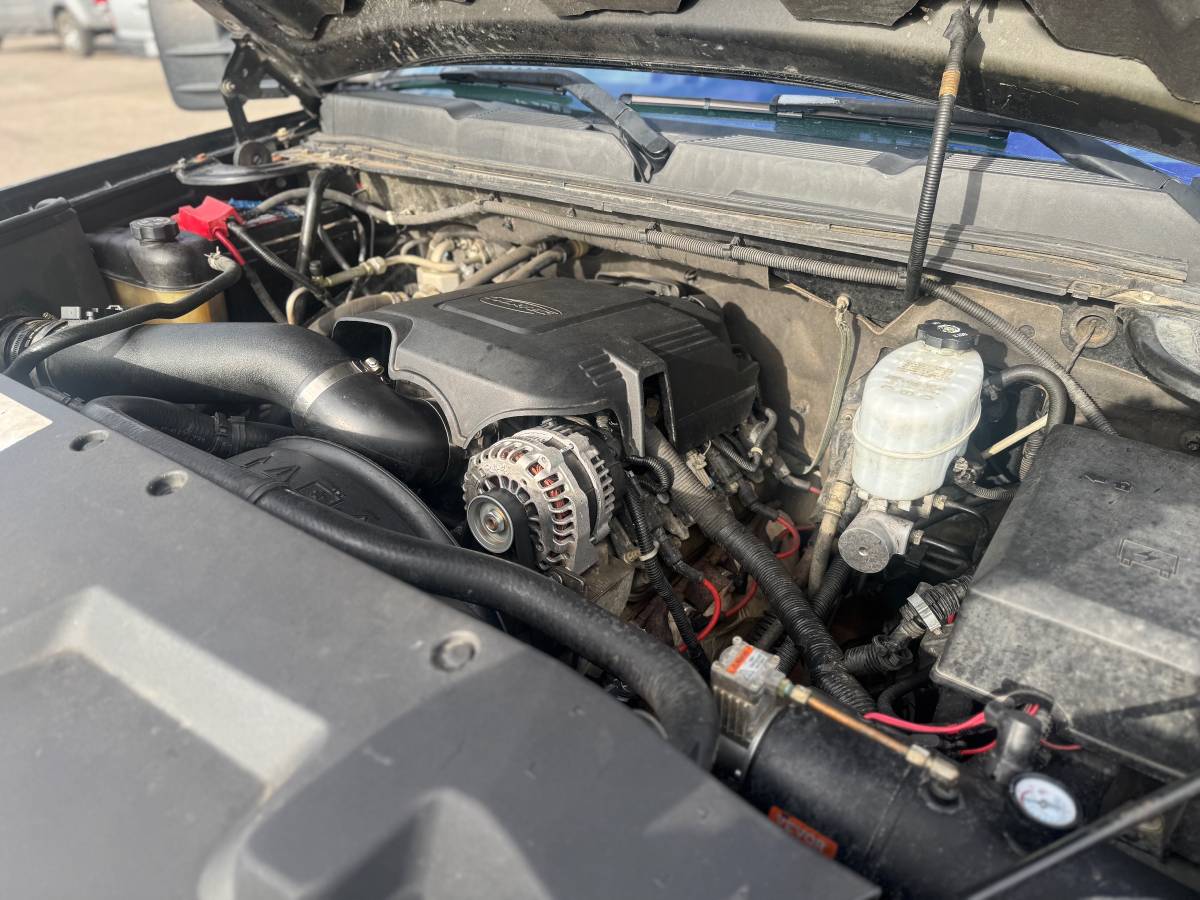 2010 Chevrolet Silverado 2500HD 1LT - Photo 11