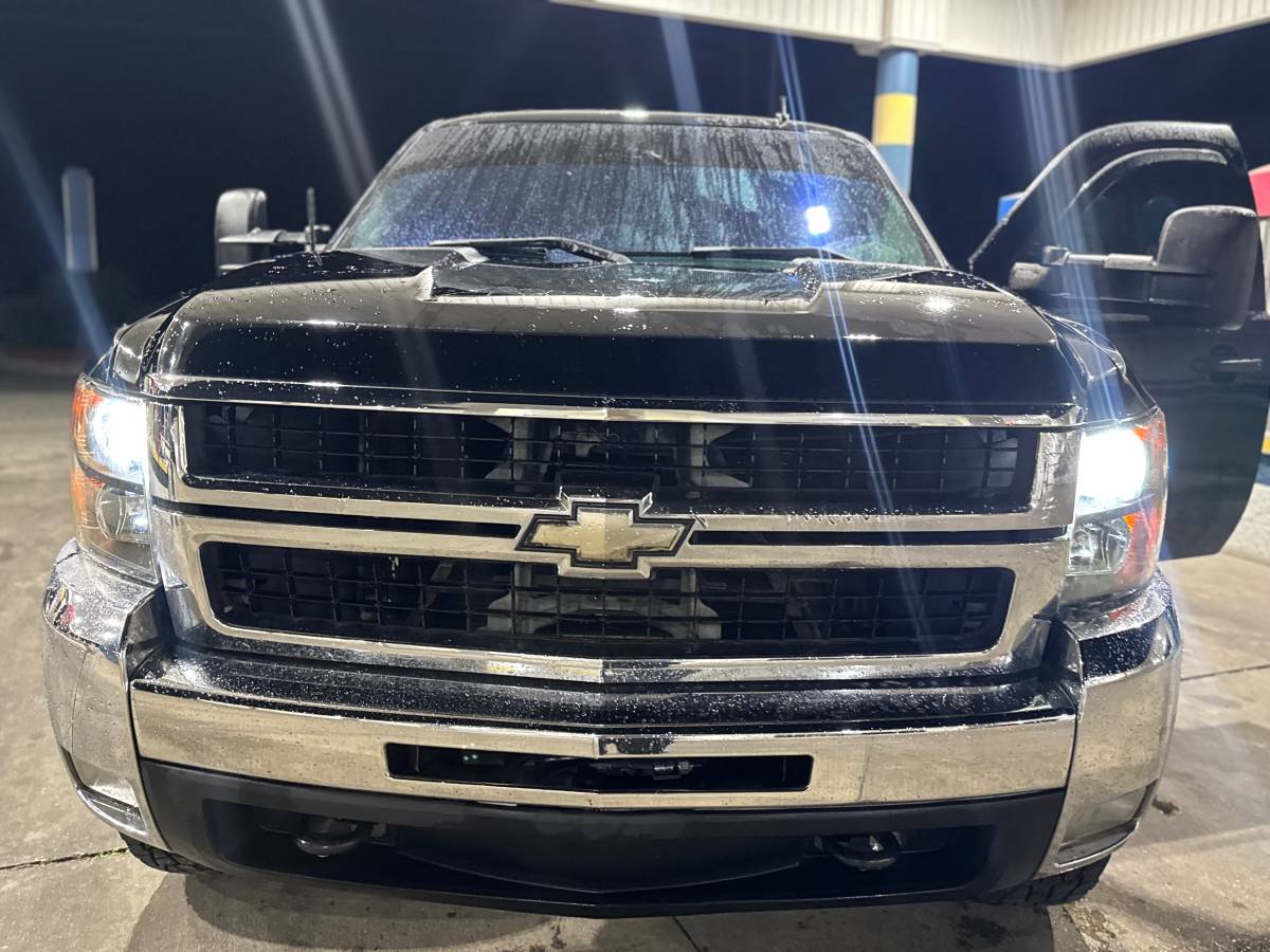 2010 Chevrolet Silverado 2500HD 1LT - Photo 6