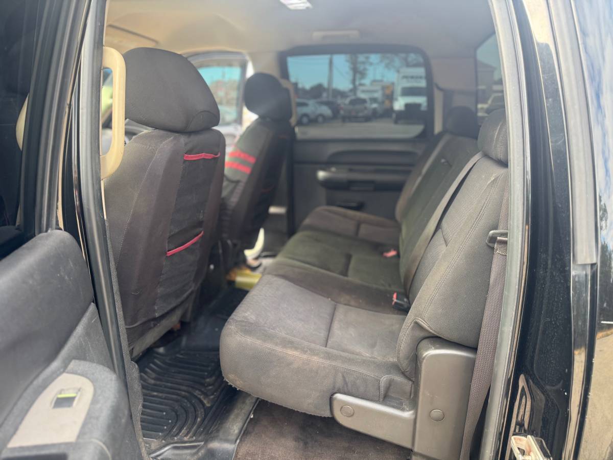2010 Chevrolet Silverado 2500HD 1LT - Photo 12